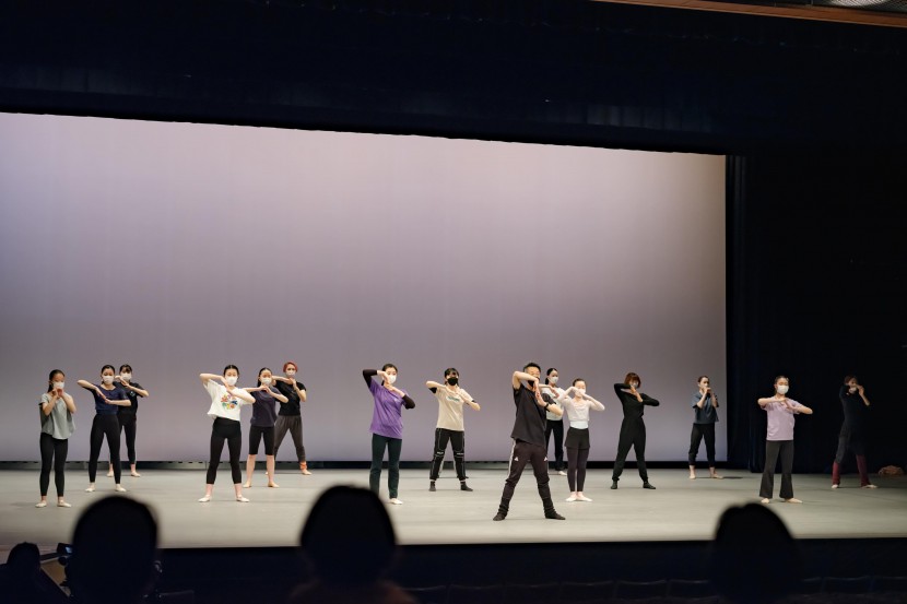 高橋竜太ダンスワークショップ DAYs in Sapporo 【コンテンポラリーダンスワークショップ】アーカイブイメージ3